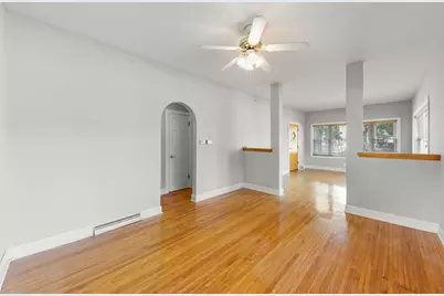 329 E 5th Street, Lockport, IL 60441 - Photo 7