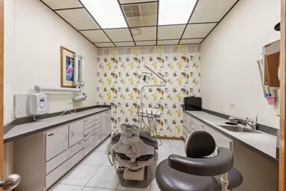 1507 1/2 W Jefferson Street #H, Joliet, IL 60435 - Photo 11