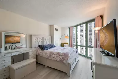 111 W Maple Street #1601, Chicago, IL 60610 - Photo 7
