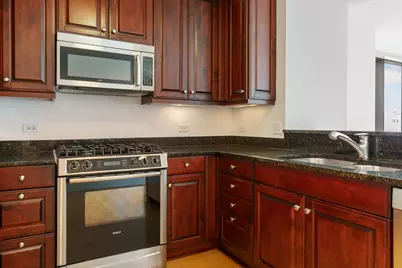 60 E Monroe Street #2504, Chicago, IL 60603 - Photo 5