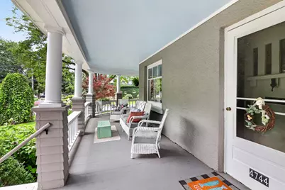 4744 Middaugh Avenue, Downers Grove, IL 60515 - Photo 23