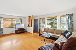 605 Oakton St, Park Ridge, IL 60068 - Photo 7