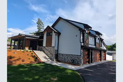 675 W Gilbert Road, Palatine, IL 60067 - Photo 1