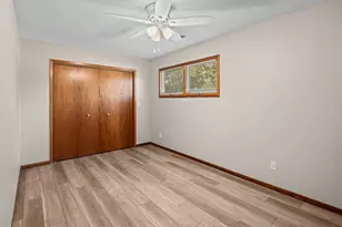 101 Riverview Dr, Albany, IL 61230 - Photo 15