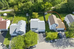 249 E Cobbler Ct, Round Lake Beach, IL 60073 - Photo 27
