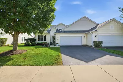 812 Treetop Lane #8801, Shorewood, IL 60404 - Photo 1