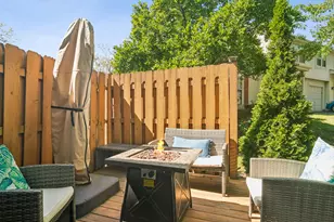 1024 N Knollwood Dr, Palatine, IL 60067 - Photo 21