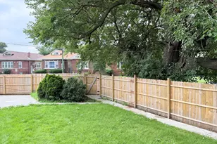 7918 S Anthony Ave, Chicago, IL 60619 - Photo 31