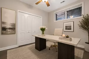 3715 N Wilton Ave, Chicago, IL 60613 - Photo 11