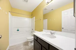 241 Wildmeadow Ln, Woodstock, IL 60098 - Photo 19