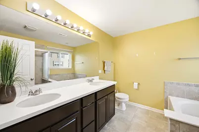 241 Wild Meadow Lane, Woodstock, IL 60098 - Photo 15