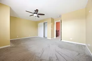 241 Wildmeadow Ln, Woodstock, IL 60098 - Photo 17