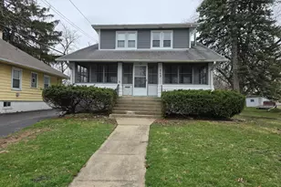249 E Park Blvd, Villa Park, IL 60181 - Photo 1