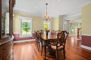 43W834 Morningside Ct, Saint Charles, IL 60175 - Photo 9