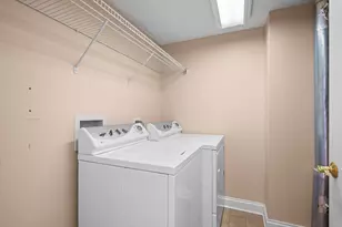 45 Prairie Park Dr, Wheeling, IL 60090 - Photo 15