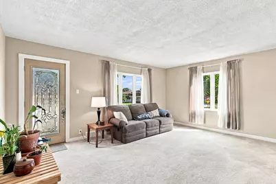 792 N Kenilworth Avenue, Elmhurst, IL 60126 - Photo 3