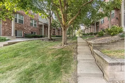 131 Bristol Lane #7, Wood Dale, IL 60191 - Photo 3