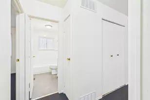 17681 Country Club Dr, Country Club Hills, IL 60478 - Photo 11