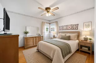 9135 Cherry Ave, Morton Grove, IL 60053 - Photo 11