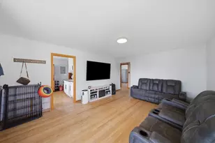 3536 Ernst St, Franklin Park, IL 60131 - Photo 7