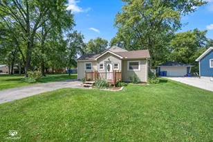 403 8th St, Mazon, IL 60444 - Photo 1