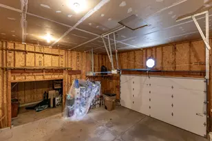 906 Ridgeview Ct, Sherrard, IL 61281 - Photo 31
