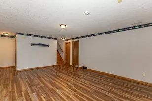 906 Ridgeview Ct, Sherrard, IL 61281 - Photo 21