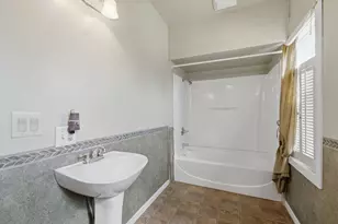 615 Sycamore St, New Windsor, IL 61465 - Photo 19