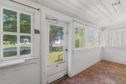 615 Sycamore Street, New Windsor, IL 61465 - Photo 9
