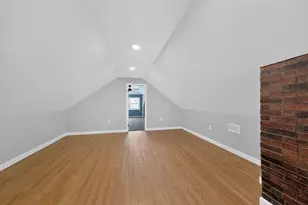 5755 W Eddy St, Chicago, IL 60634 - Photo 25