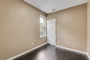 6723 S Chappel Ave, Chicago, IL 60649 - Photo 15
