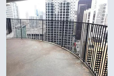 300 N State Street #4312, Chicago, IL 60654 - Photo 13
