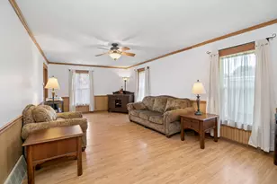 360 S Grand Ave, Bradley, IL 60915 - Photo 5