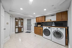 1437 N Dearborn St, Chicago, IL 60610 - Photo 39