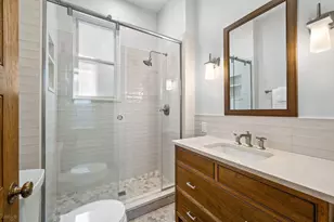 1437 N Dearborn St, Chicago, IL 60610 - Photo 27