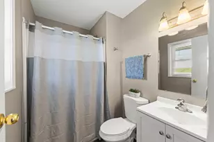 52 Beacon Ave, Romeoville, IL 60446 - Photo 13