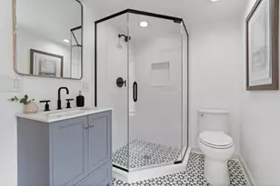 119 W Delaware Pl, Chicago, IL 60610 - Photo 31