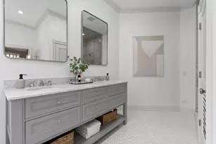 119 W Delaware Pl, Chicago, IL 60610 - Photo 21