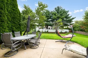 101 Eisenhower Dr, Oswego, IL 60543 - Photo 17