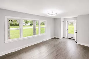 416 Grand Ave, Lake Zurich, IL 60047 - Photo 5