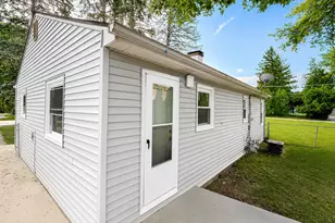 416 Grand Ave, Lake Zurich, IL 60047 - Photo 11