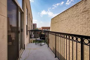 1919 S Michigan Ave, Chicago, IL 60616 - Photo 19