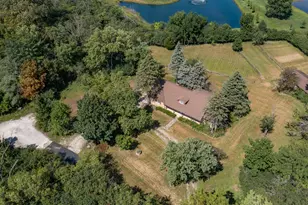 138 Breakenridge Farm Rd, Oak Brook, IL 60523 - Photo 7