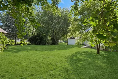 139 Kent Avenue, Wauconda, IL 60084 - Photo 25