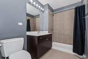 235 W Van Buren St, Chicago, IL 60607 - Photo 11