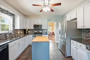 29725 S Yates Ave, Beecher, IL 60401 - Photo 9
