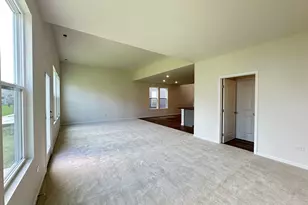 2656 Lawlor Ln, Naperville, IL 60564 - Photo 7