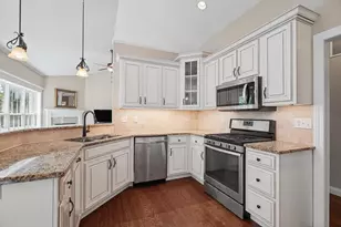 1803 Church Crossing St, Monticello, IL 61856 - Photo 27