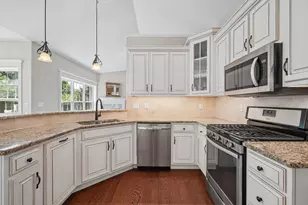 1803 Church Crossing St, Monticello, IL 61856 - Photo 29