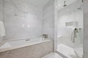 435 N Michigan Ave, Chicago, IL 60610 - Photo 19